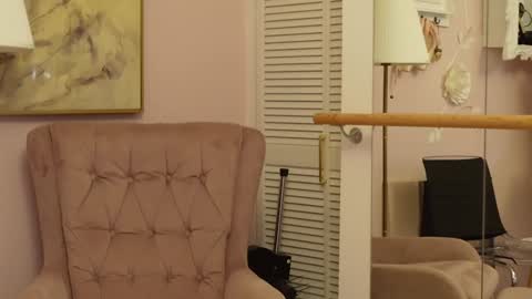 Snapshot of oliviasway chatting on 01-15-25, 12:51 OliviaSway online show from 01-15-25, 12:51