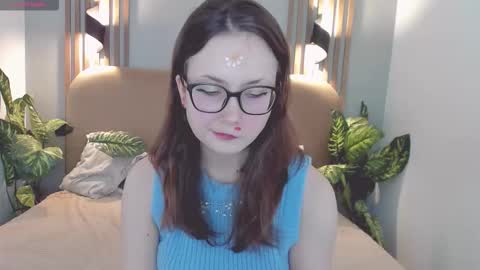 Olivia online show from 01-14-26, 04:12