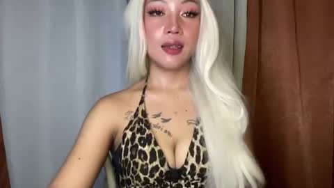 ZAINA online show from 04-17-26, 03:37