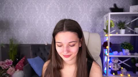 Olivia online show from 01-06-25, 10:02