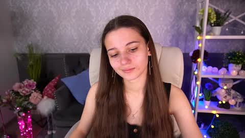 Olivia online show from 01-08-25, 07:03