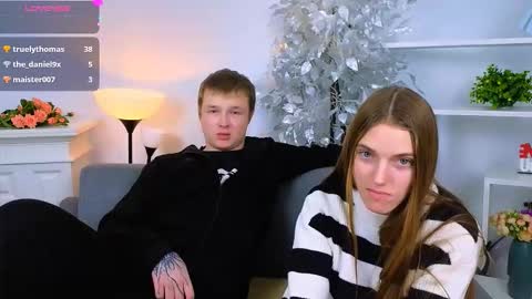 Olli and Stiw online show from 12-18-25, 08:20