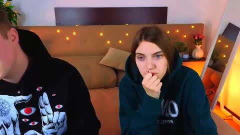 Olli and Stiw online show from 04-11-26, 07:35