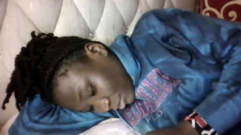 Snapshot of olwami4 chatting on 07-17-26, 01:23 olwami4 online show from 07-17-26, 01:23