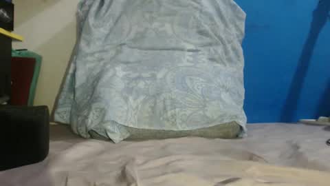 OlySantos online show from 03-11-25, 07:03