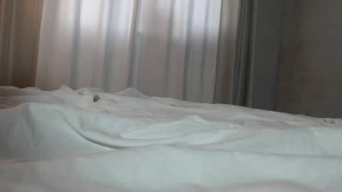 Tessa online show from 01-31-25, 01:12