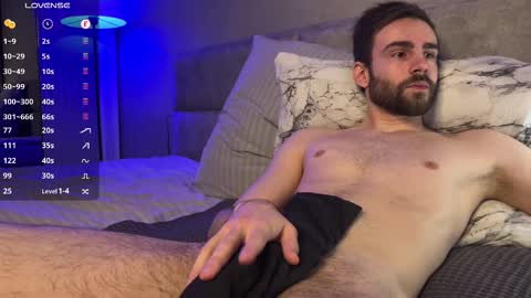 Mark  cut  7.5 inches online show from 10-26-25, 01:22