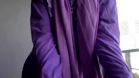 omilk online show from 12-13-24, 05:54