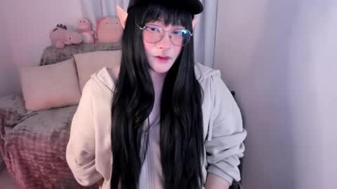 Snapshot of omorimori chatting on 03-18-26, 02:31 Omori Chan online show from 03-18-26, 02:31