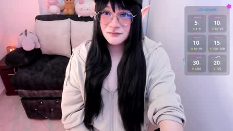 Snapshot of omorimori chatting on 04-06-26, 07:42 Omori Chan online show from 04-06-26, 07:42