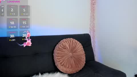 Violette online show from 03-05-25, 07:49