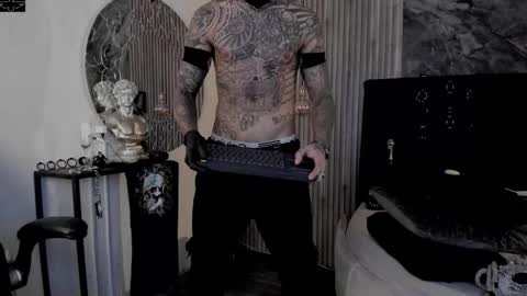     ... online show from 11-06-25, 04:02