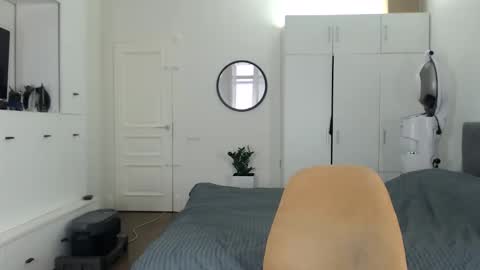 onebestlover online show from 02-16-26, 08:32