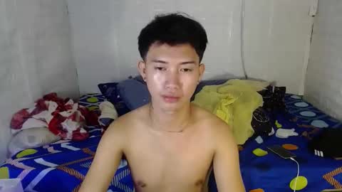 Snapshot of onebigloadxxx chatting on 01-17-26, 06:44 Wyn Will serve you and be your slave online show from 01-17-26, 06:44