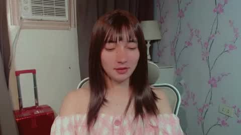 Snapshot of onelesslonelygirl69 chatting on 07-08-26, 01:04 KLIER online show from 07-08-26, 01:04