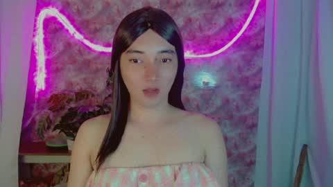 Snapshot of onelesslonelygirl69 chatting on 07-16-26, 08:26 KLIER online show from 07-16-26, 08:26