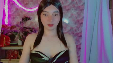 Snapshot of onelesslonelygirl69 chatting on 08-04-26, 05:48 KLIER online show from 08-04-26, 05:48
