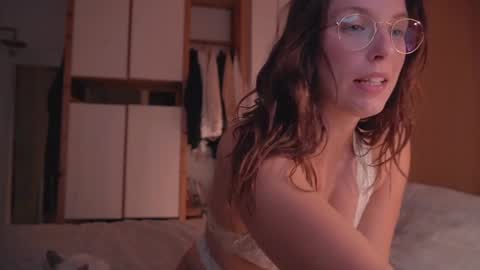 Snapshot of onelittlemermaid chatting on 12-30-24, 09:29 Ariel online show from 12-30-24, 09:29