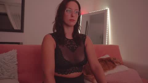 Snapshot of onelittlemermaid chatting on 07-16-26, 10:05 Ariel online show from 07-16-26, 10:05
