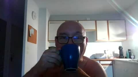 Snapshot of onemoretimebis chatting on 06-30-26, 04:35 Onemoretimebis online show from 06-30-26, 04:35