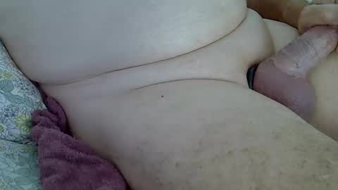 Snapshot of oneon111 chatting on 01-08-25, 11:19 oneon111 online show from 01-08-25, 11:19