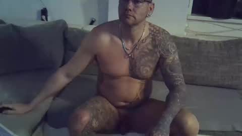 .....mICha..... online show from 01-09-26, 07:00