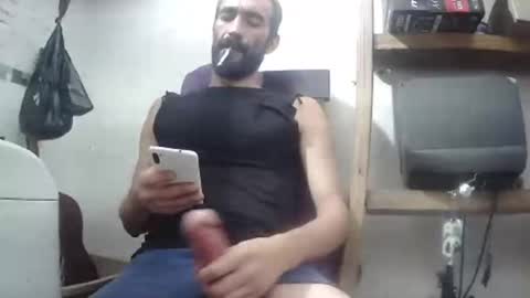 Giorgeo  Armani online show from 01-22-25, 02:48