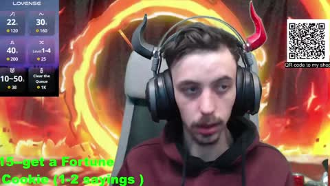 Snapshot of oni_hoshi chatting on 12-24-24, 12:55 Oni hoshi online show from 12-24-24, 12:55