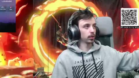 Snapshot of oni_hoshi chatting on 02-24-25, 07:41 Oni hoshi online show from 02-24-25, 07:41