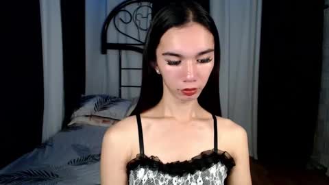 Snapshot of onicka_iha chatting on 12-12-24, 02:55 Alexa online show from 12-12-24, 02:55