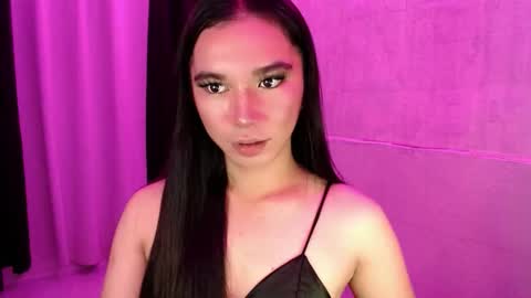 Snapshot of onicka_iha chatting on 10-20-25, 06:19 Alexa online show from 10-20-25, 06:19