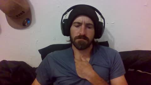 Snapshot of oniyoshiken chatting on 10-01-25, 06:58 oniyoshiken online show from 10-01-25, 06:58