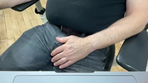 onlocationnyc online show from 02-05-26, 11:20