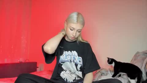 Iva online show from 12-01-25, 02:00