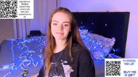 Snapshot of only_sarah1 chatting on 03-10-25, 01:34 only_sarah1 online show from 03-10-25, 01:34