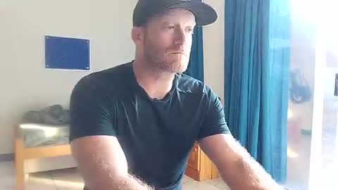 For me to know online show from 09-15-25, 05:07