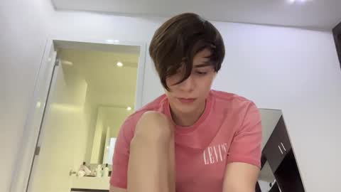 Sergio online show from 10-27-25, 06:28