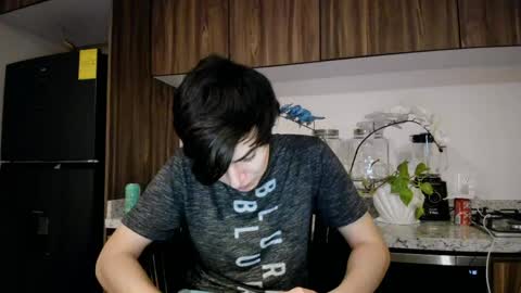 Sergio online show from 04-15-26, 03:02