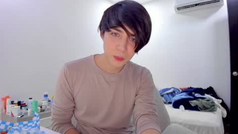 Snapshot of onlysergio chatting on 07-24-26, 01:25 Sergio online show from 07-24-26, 01:25