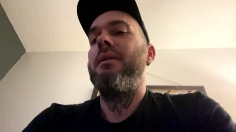 ontarioman66 online show from 01-27-25, 03:47