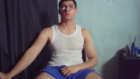 oomaurooo online show from 03-24-26, 07:41