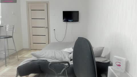 Britney online show from 02-01-25, 09:00