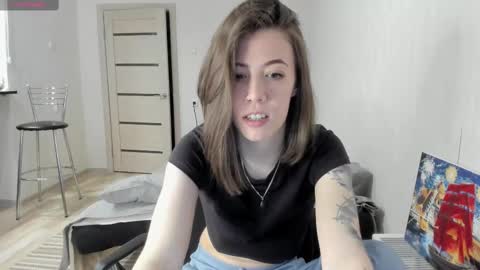 Britney online show from 02-20-25, 06:46