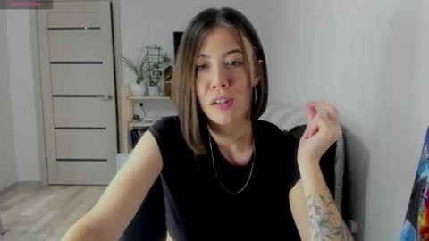 Britney online show from 09-29-25, 08:13