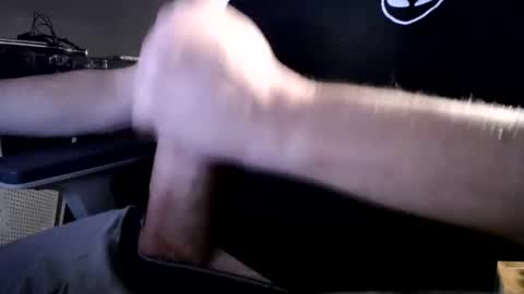 Snapshot of openupwide6969_ chatting on 11-08-25, 04:12 openupwide6969_ online show from 11-08-25, 04:12