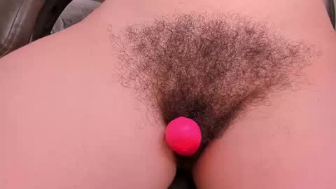 Snapshot of orchide_ chatting on 02-10-25, 04:19 Claire online show from 02-10-25, 04:19