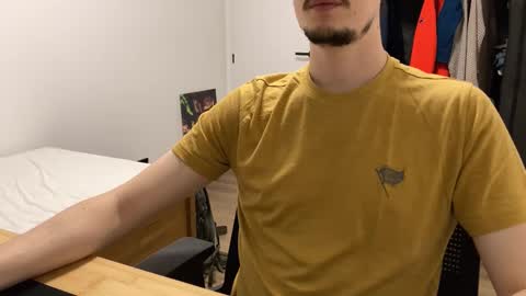 Snapshot of orders19 chatting on 12-01-25, 08:14 Woody online show from 12-01-25, 08:14