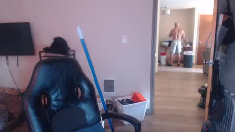 The Oregon Lumberjack online show from 04-19-26, 06:10