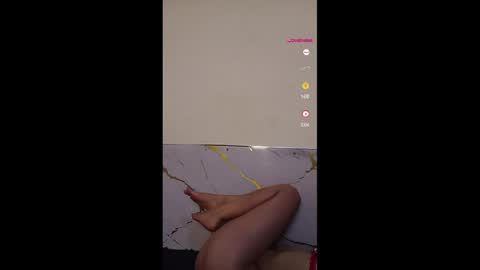 oriana_111 online show from 05-25-26, 03:56