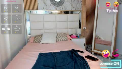 Oriana online show from 04-20-26, 02:47